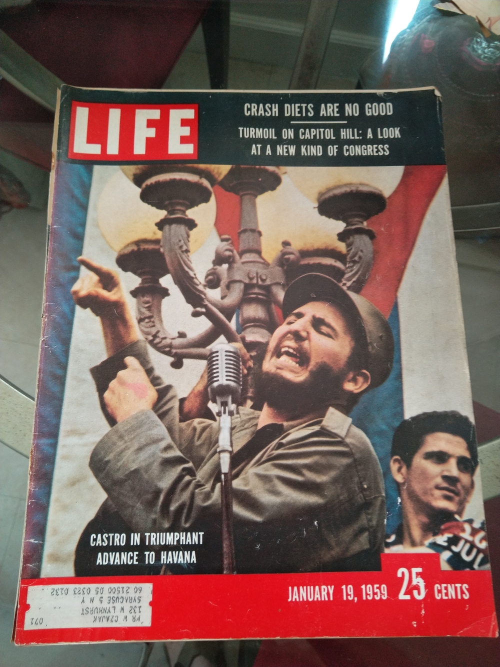 Castro In Triumphant Advance to Havana Magazine Life January 19 ,1959